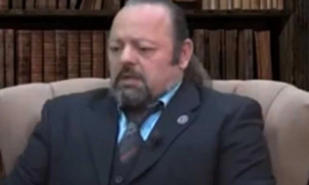 Αρτέμης Σώρρας: Η επιστροφή και η αλλαγή στην εμφάνισή του